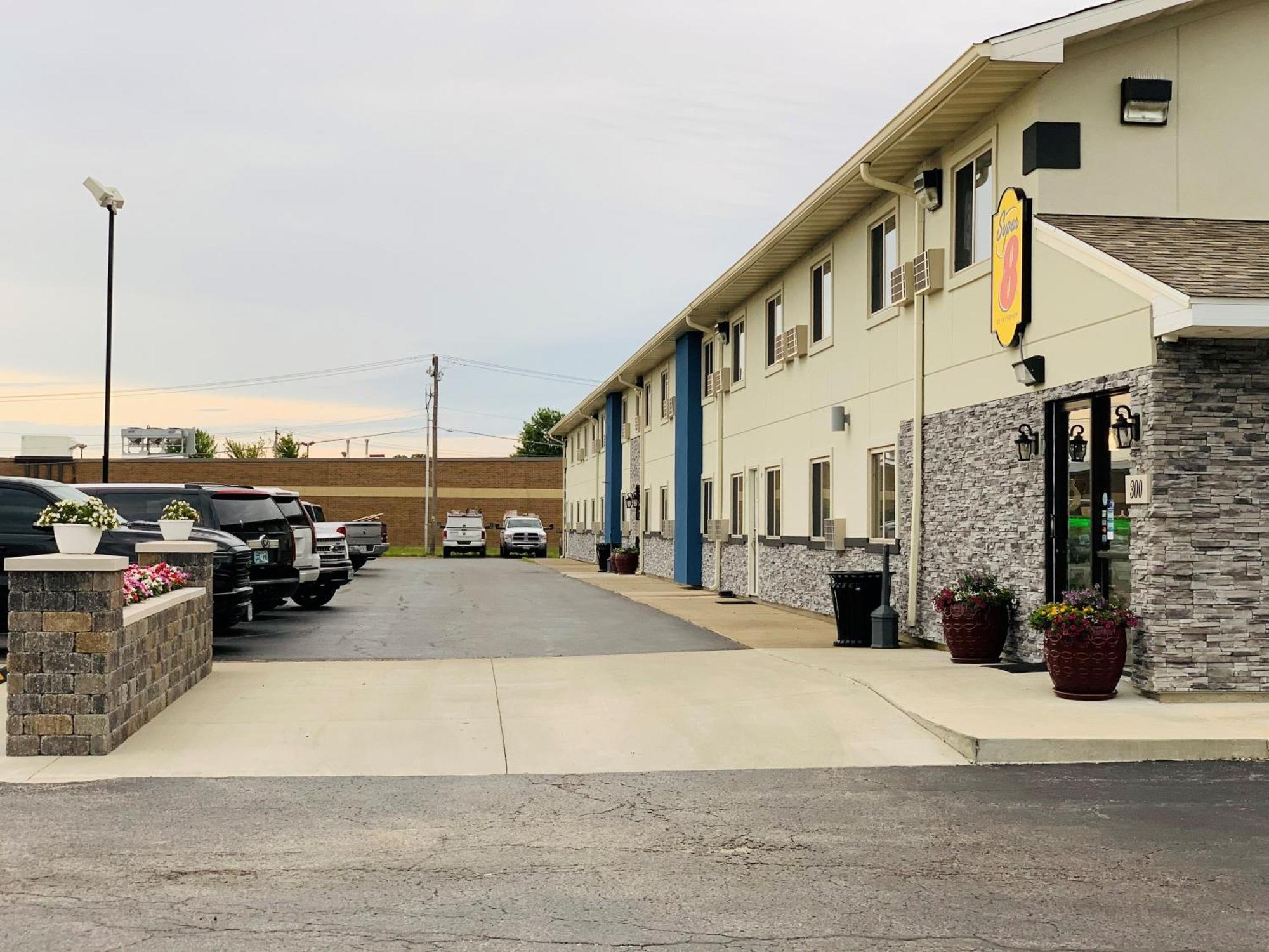 Super 8 By Wyndham Moberly Mo Motel Kültér fotó